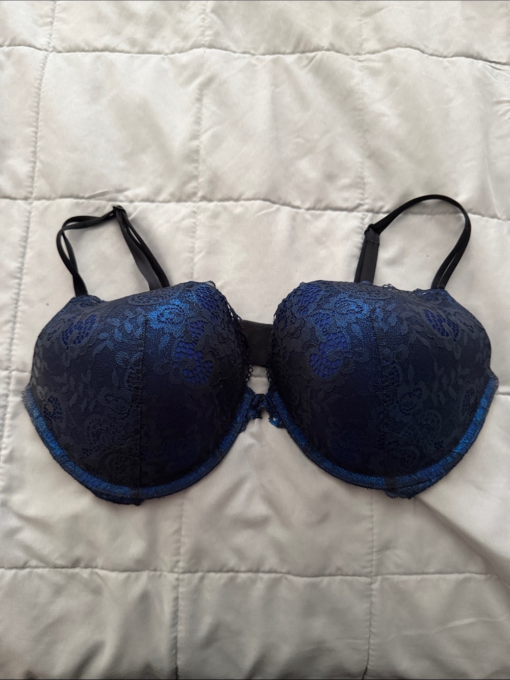 Victoria's Secret Navy Blue Lace Push-Up Bra